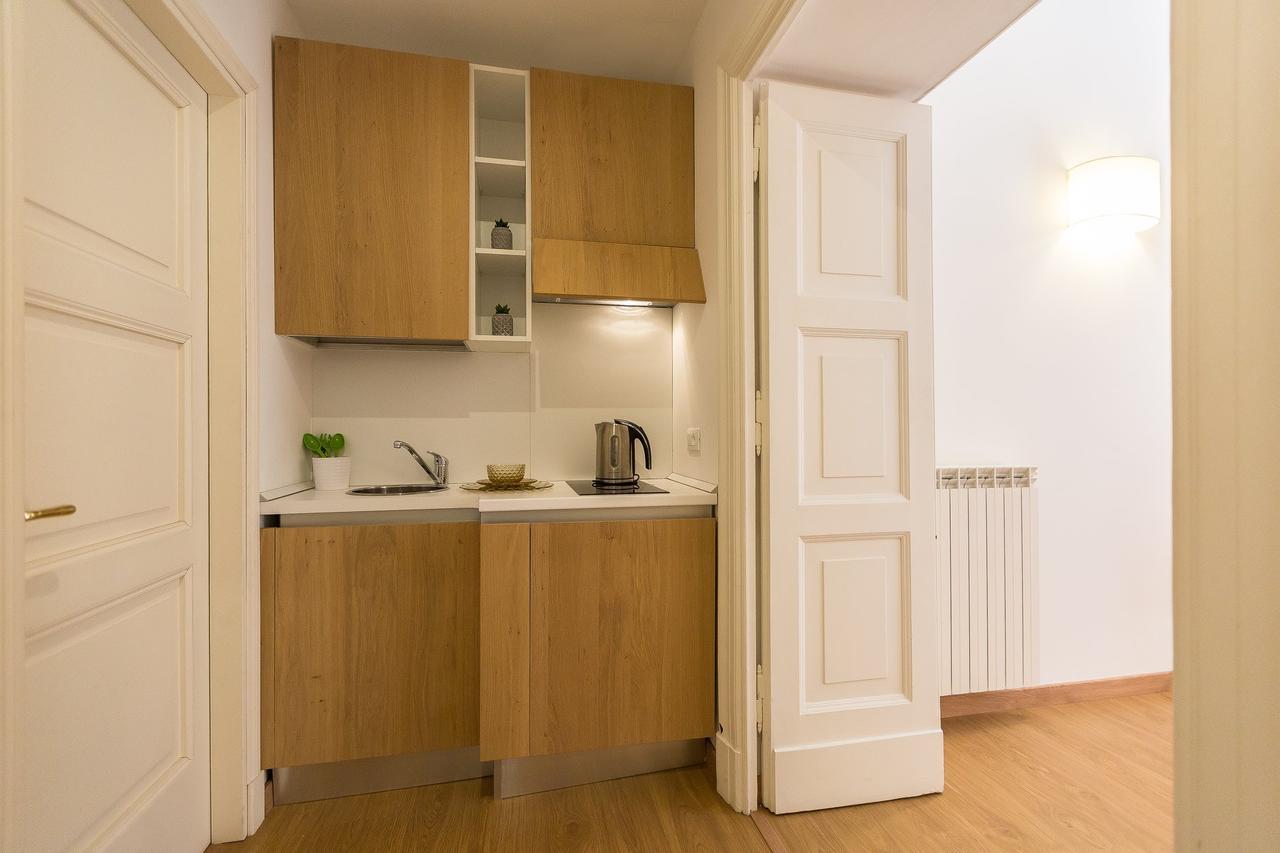 Prestigious Apartment Via Barberini Рим Экстерьер фото